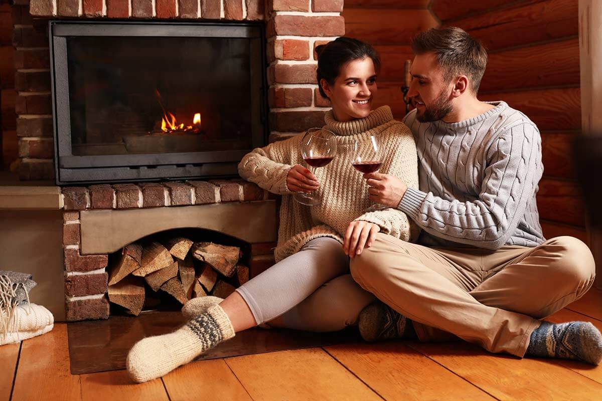 Couple - Chalet Village